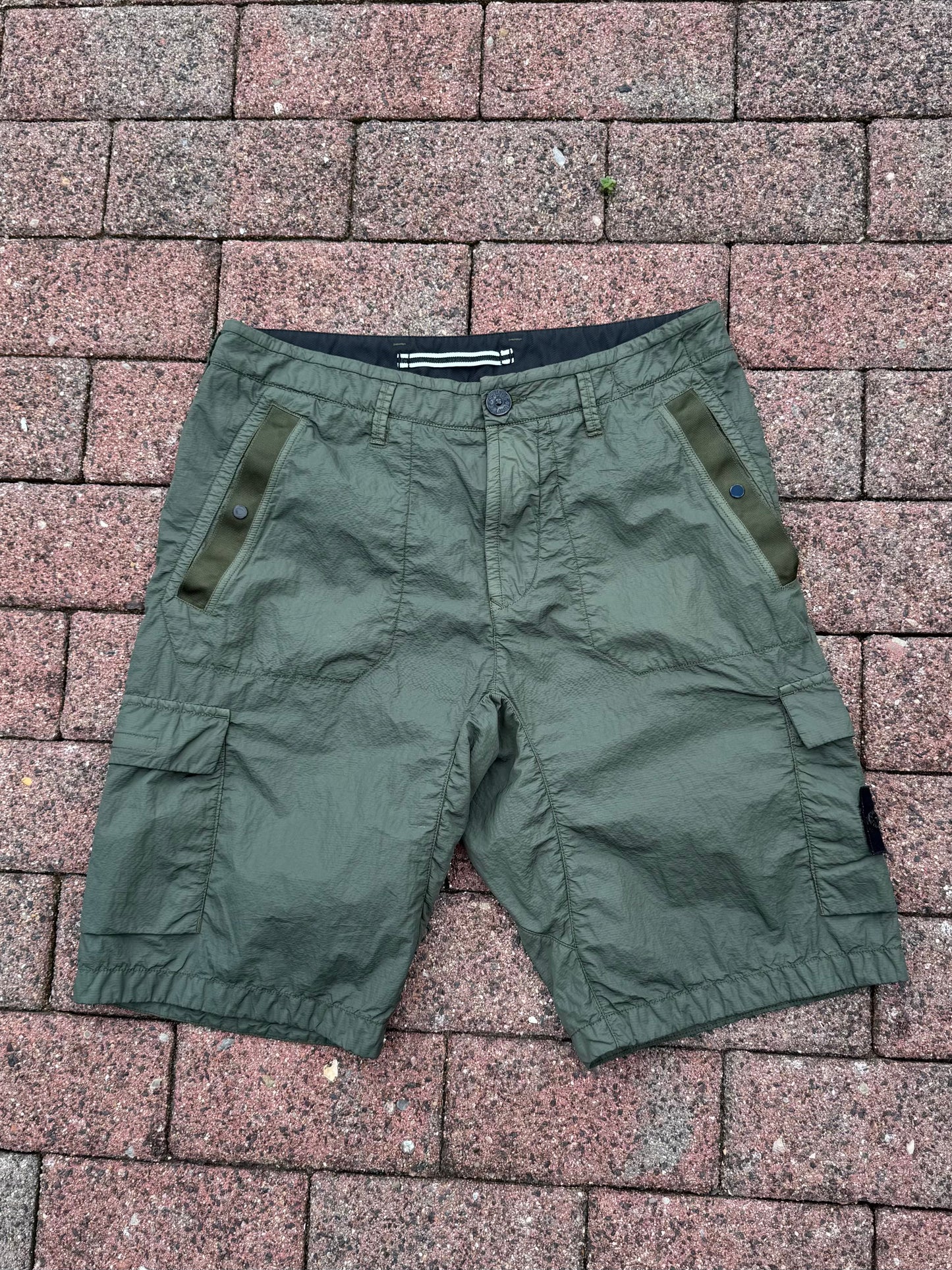Stone Island Nylon Cargo Shorts - W29