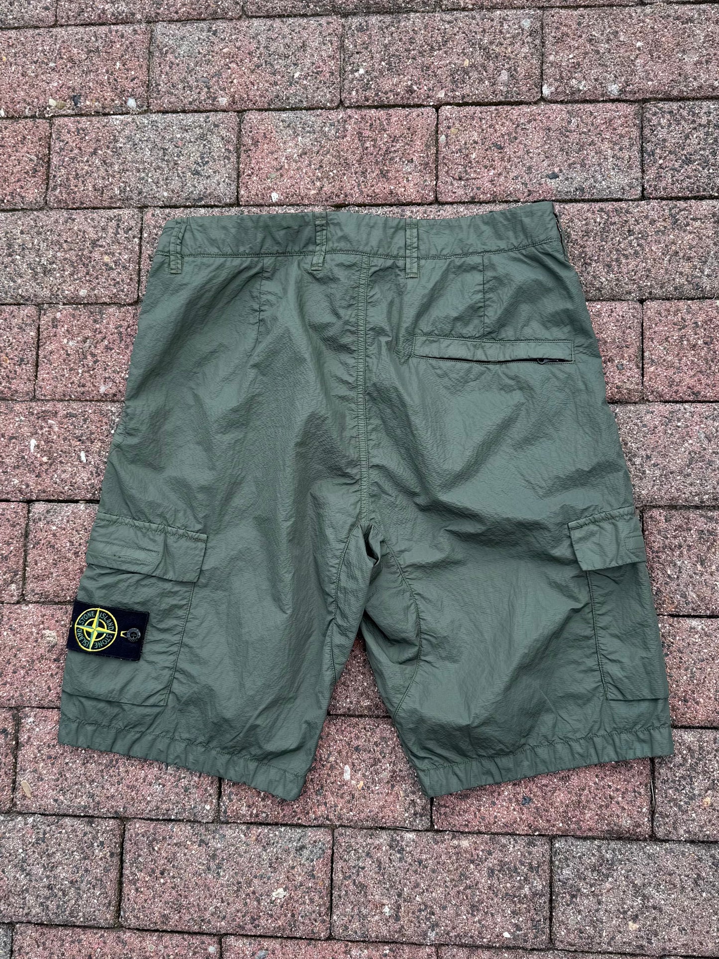 Stone Island Nylon Cargo Shorts - W29