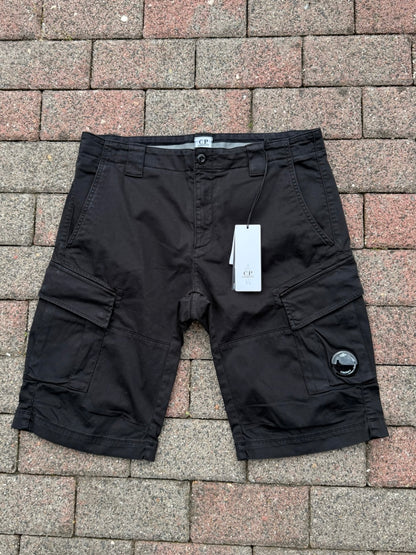 C.P. Company Cargo Shorts - L