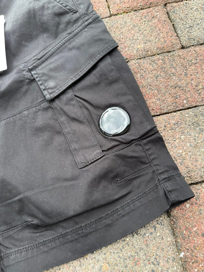 C.P. Company Cargo Shorts - L
