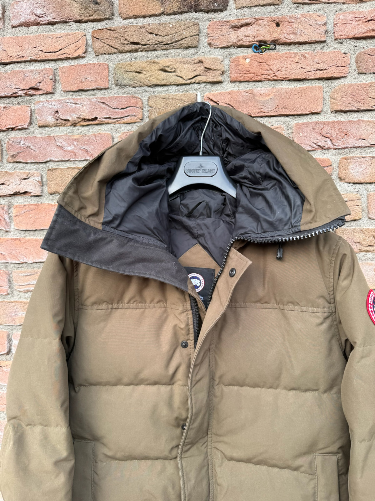 Canada Goose MacMillan Parka - M