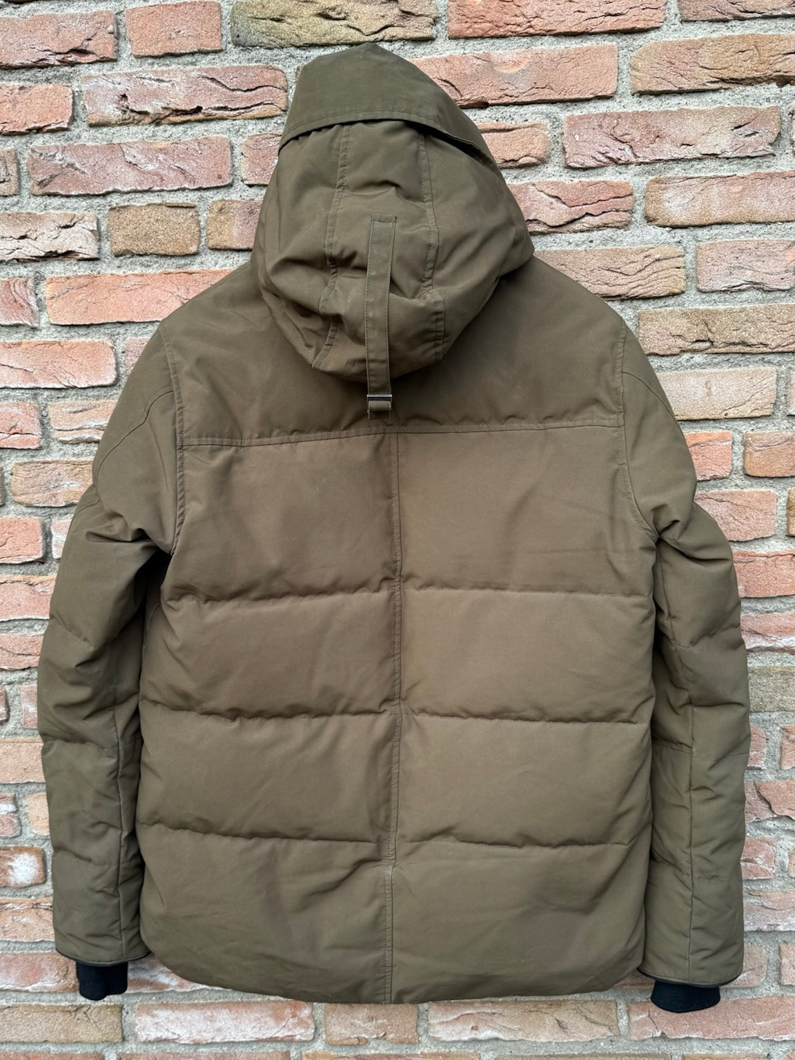 Canada Goose MacMillan Parka - M