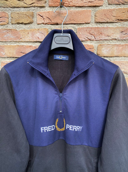 Fred Perry Zip Sweatshirt - M