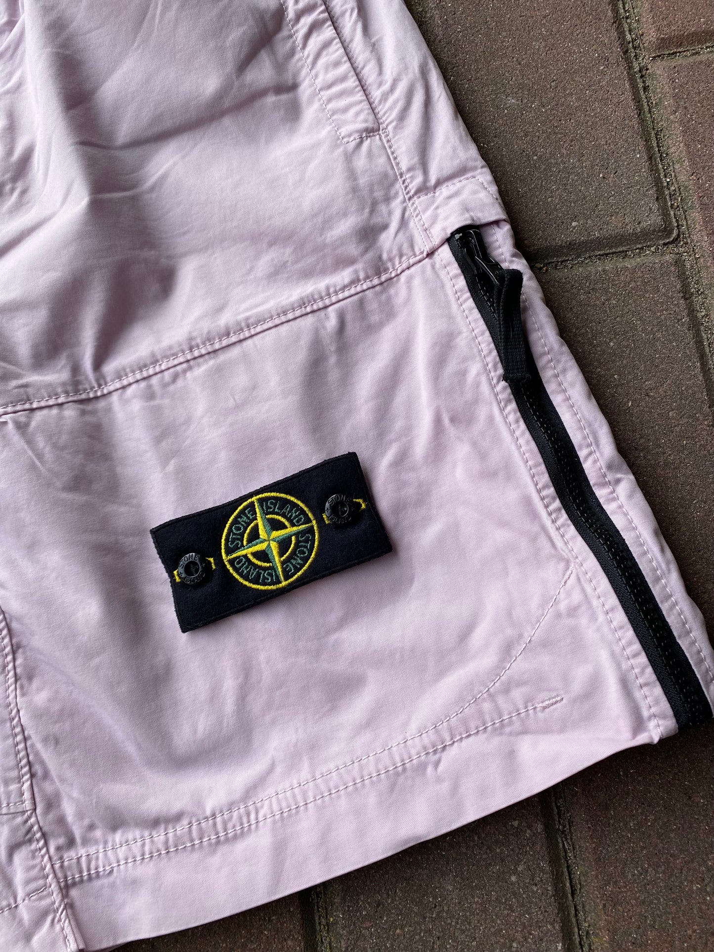 Stone Island Shorts - W34