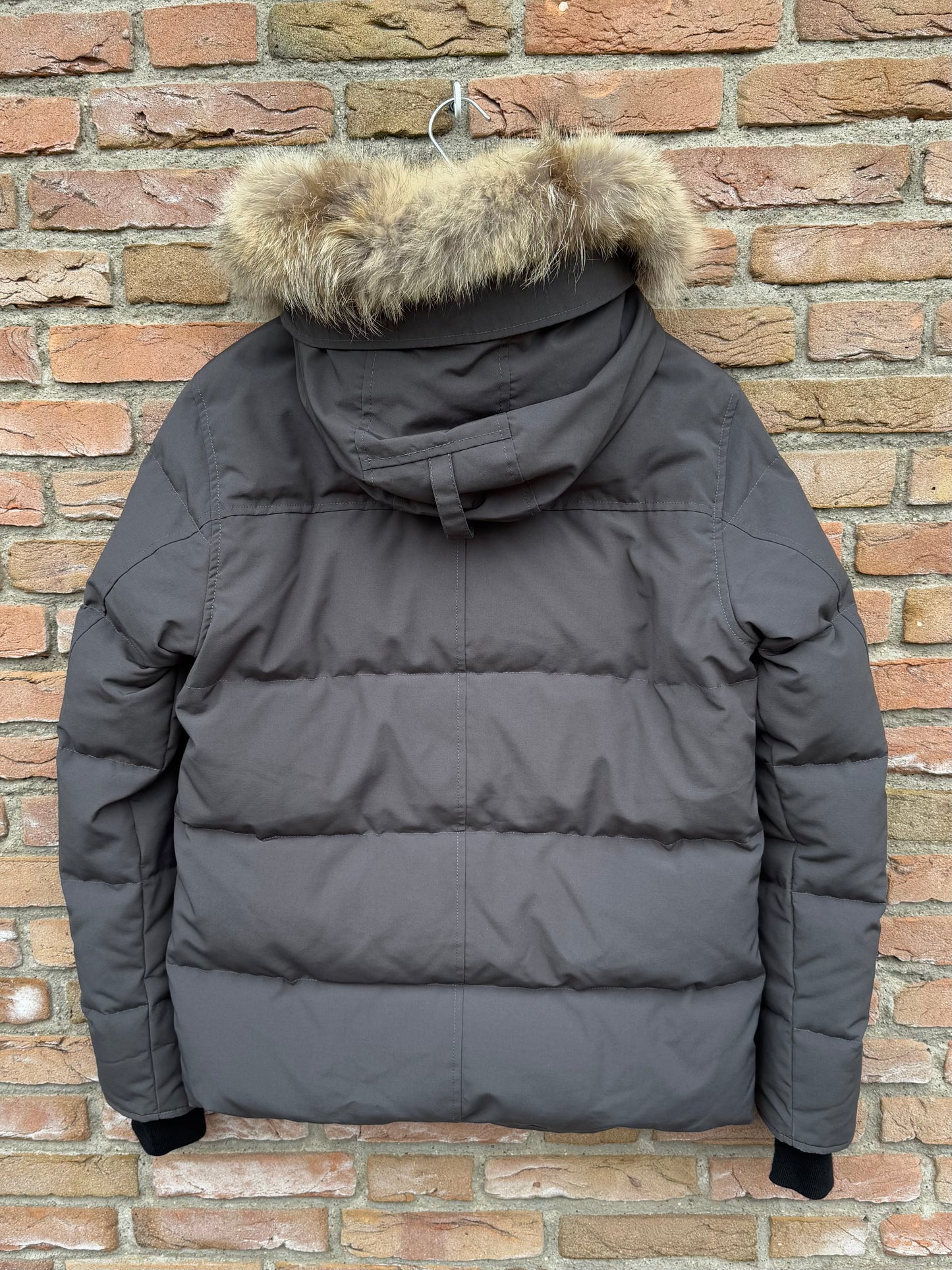 Canada Goose Wyndham Parka - M