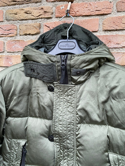 Stone Island Nylon Raso Daunenjacke - M