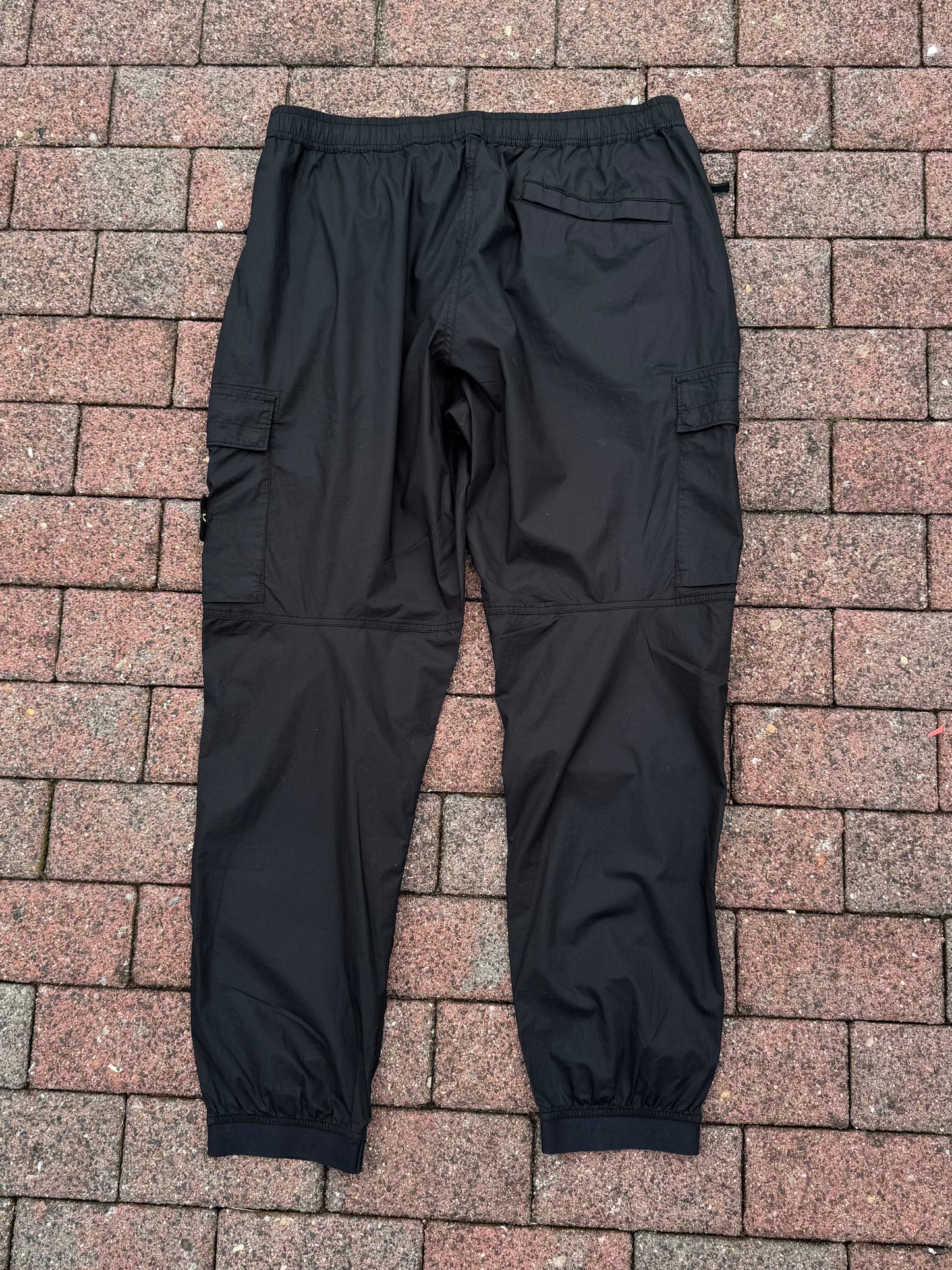 Stone Island Cargos - W38