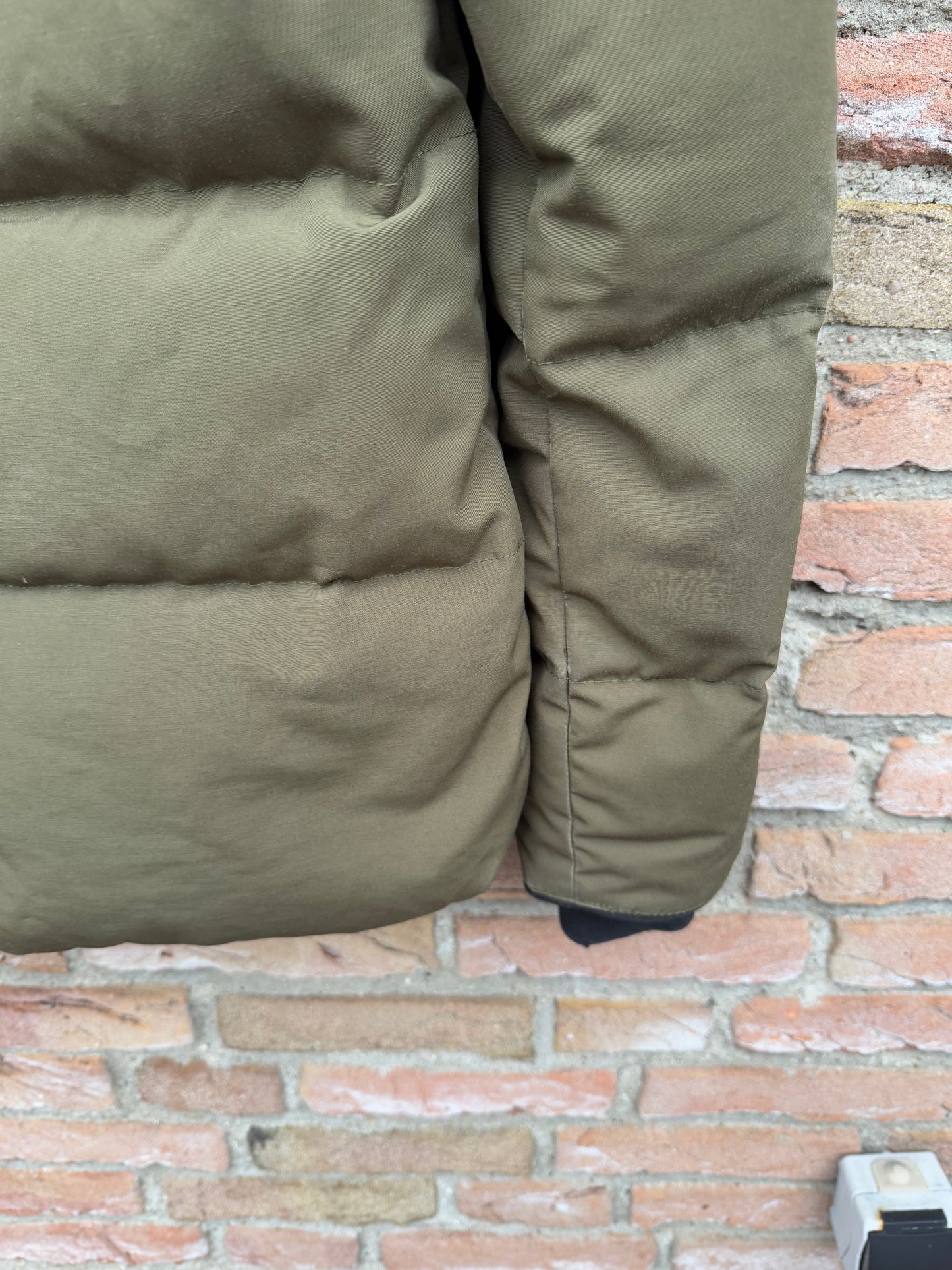 Canada Goose MacMillan Parka - M