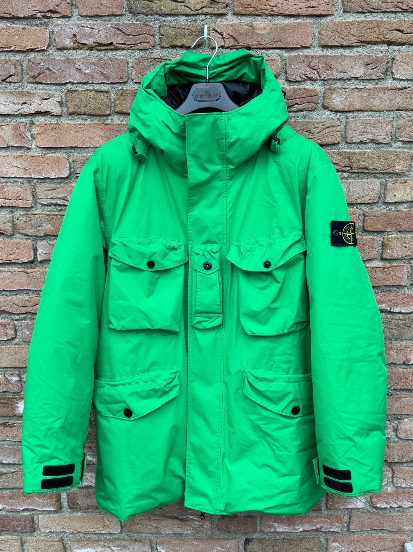 Stone Island Ripstop Gore-Tex Down Jacket - L