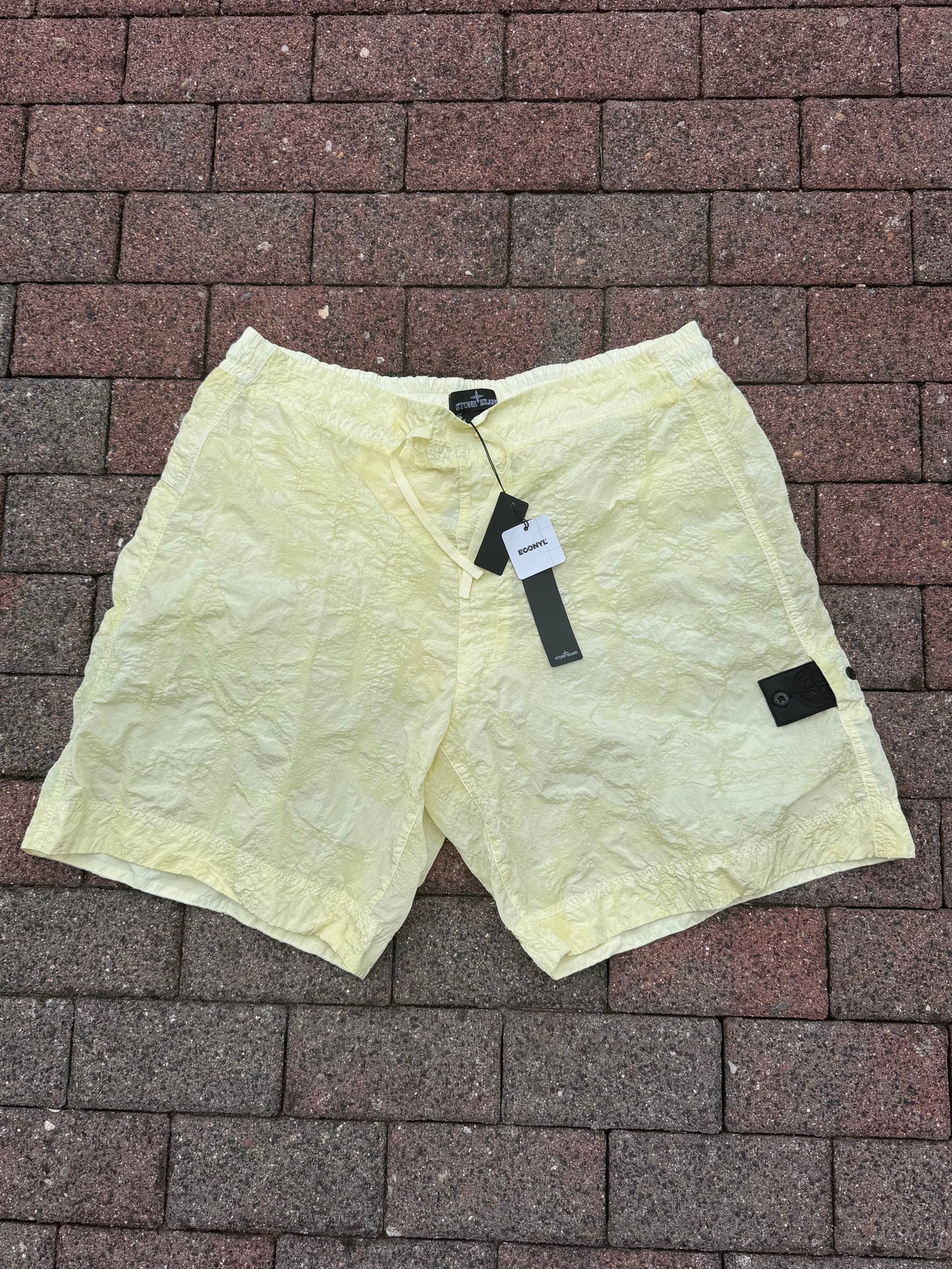 Stone Island Shadow Project Waffle Print Nylon Metal Shorts - XXL
