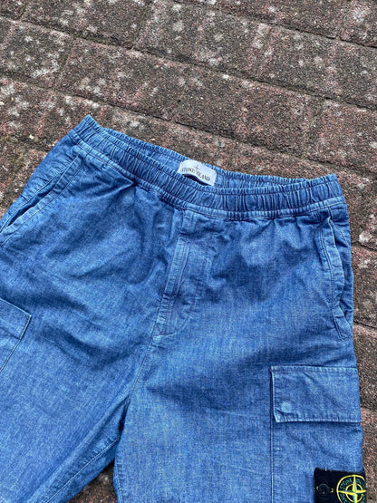 Stone Island Shorts - W32