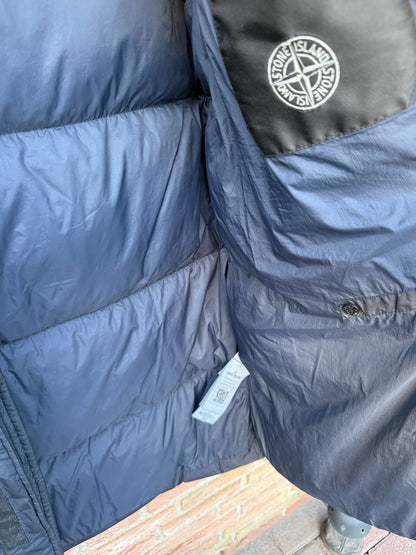 Stone Island Garment Dyed Crinkle Reps NY Down Jacket - M