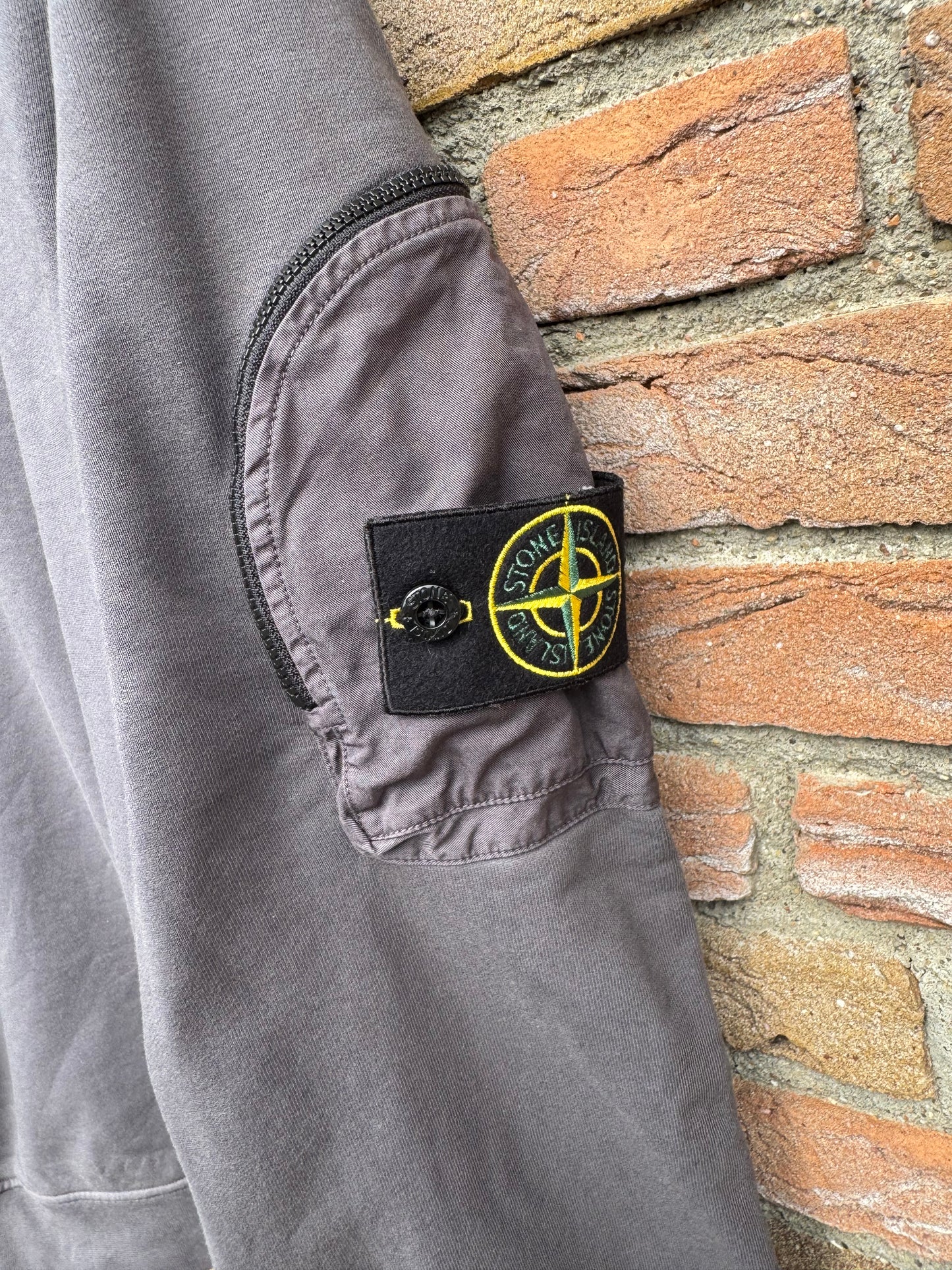 Stone Island Sweatshirt - L