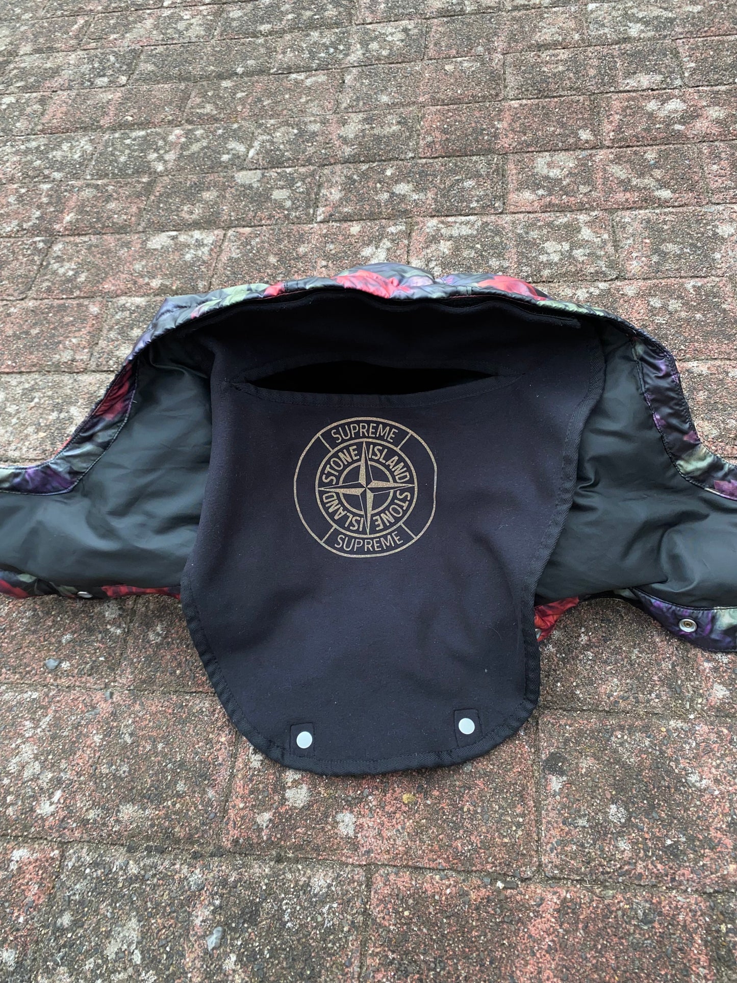 Stone Island x Supreme Lamy Cover Stampato Daunenjacke - L