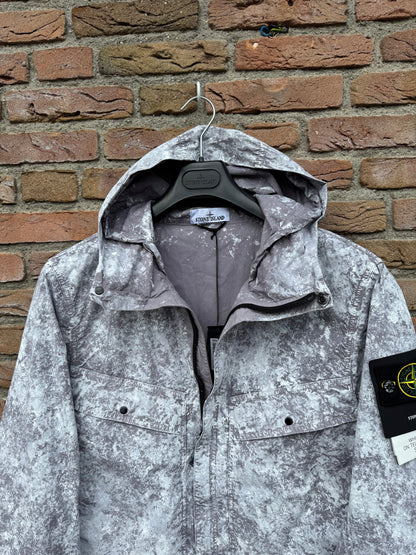 Stone Island White Pigment on Tela Paracadute Stretch-TC Jacket - M
