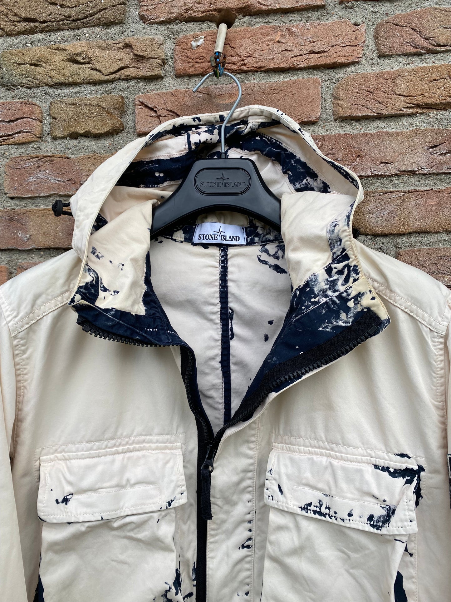 Stone Island Hand Corrosion on Raso Jacke - L