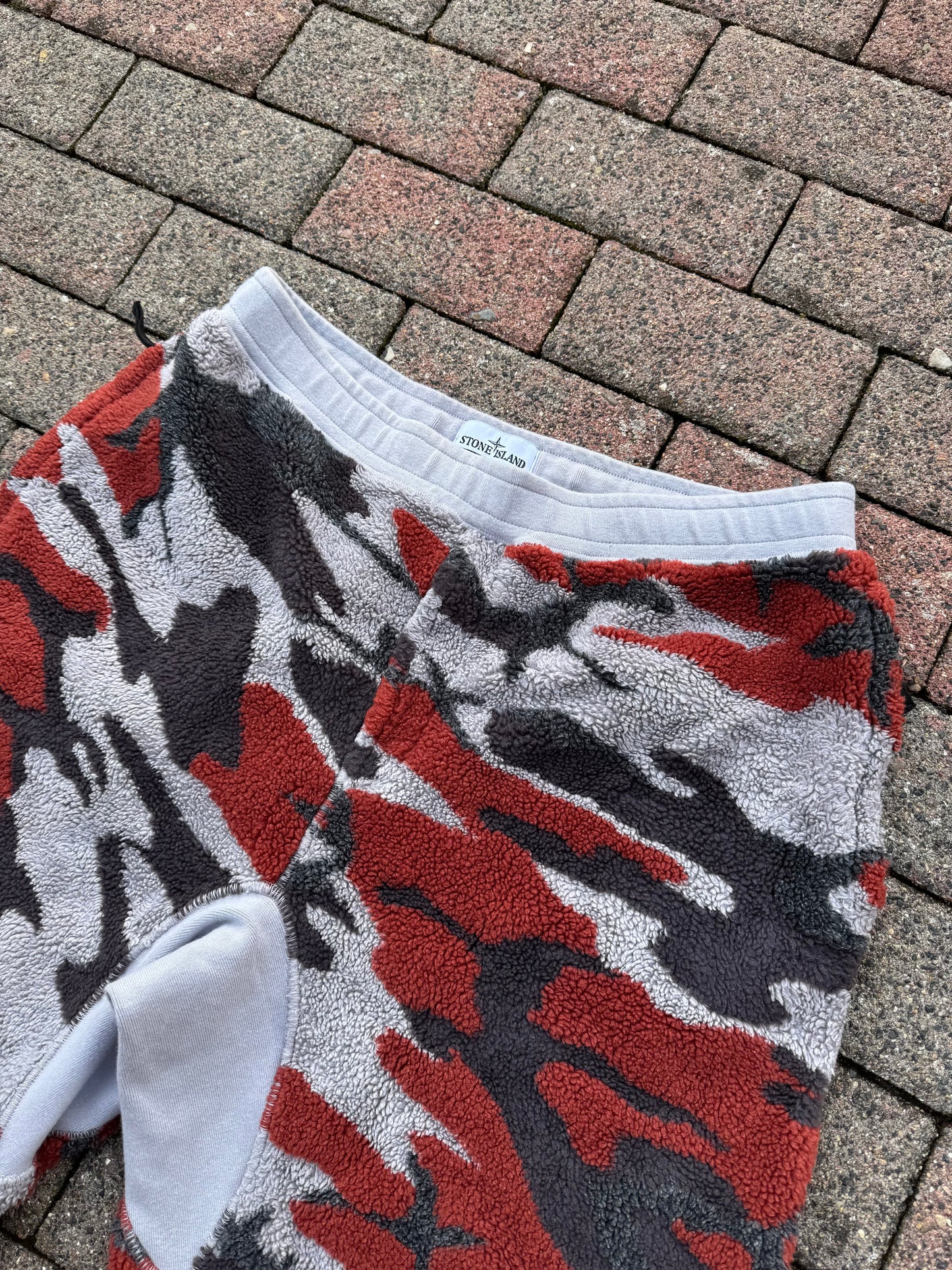 Stone Island Heritage Camo Fleece Shorts - XL