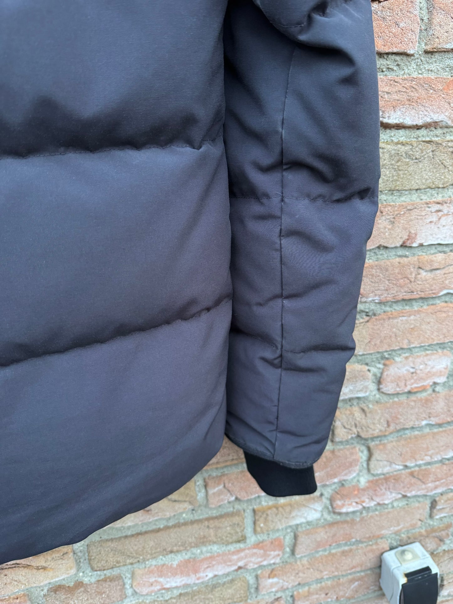Canada Goose MacMillan Parka - M