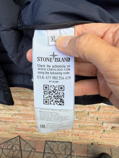 Stone Island Loom Woven Down Chambers Stretch Nylon-TC Jacket - XL