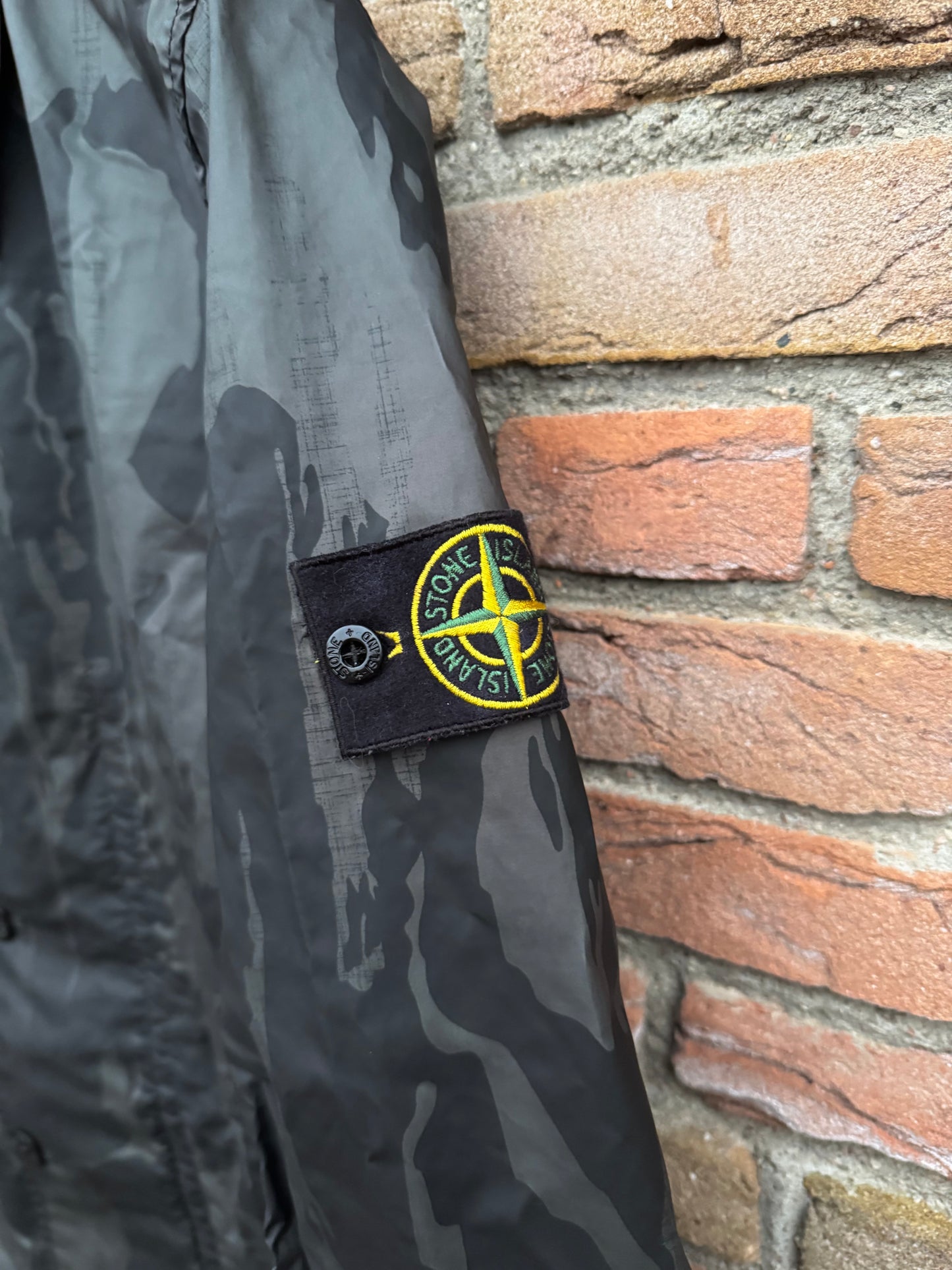 Stone Island Raso Gommato Reverse Colour Jacke - L