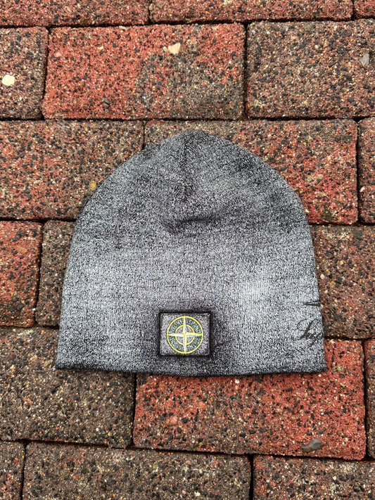 Stone Island x Supreme Reflective Beanie