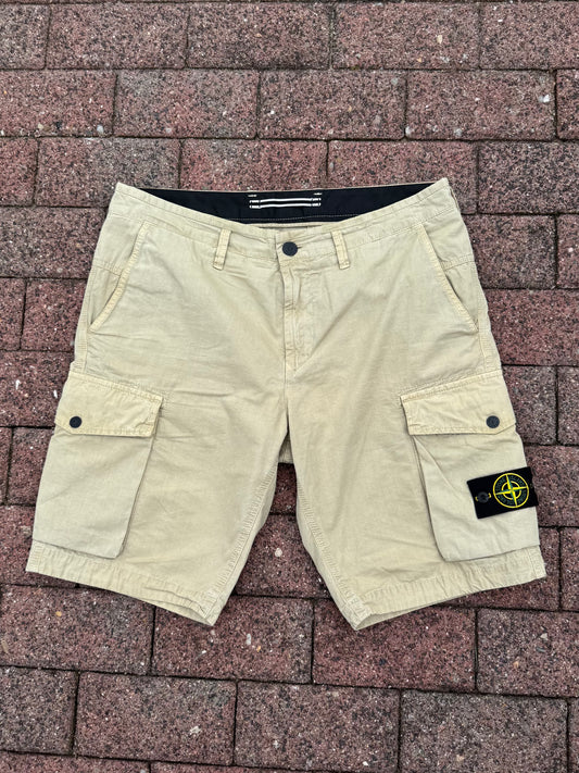 Stone Island Cargo Shorts - W34