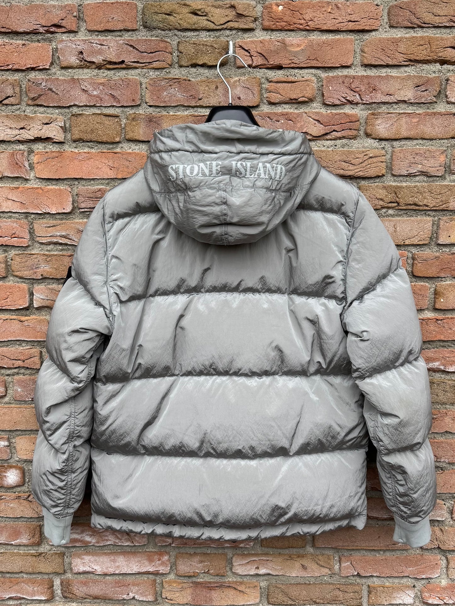 Stone Island Nylon Metal Daunenjacke - M