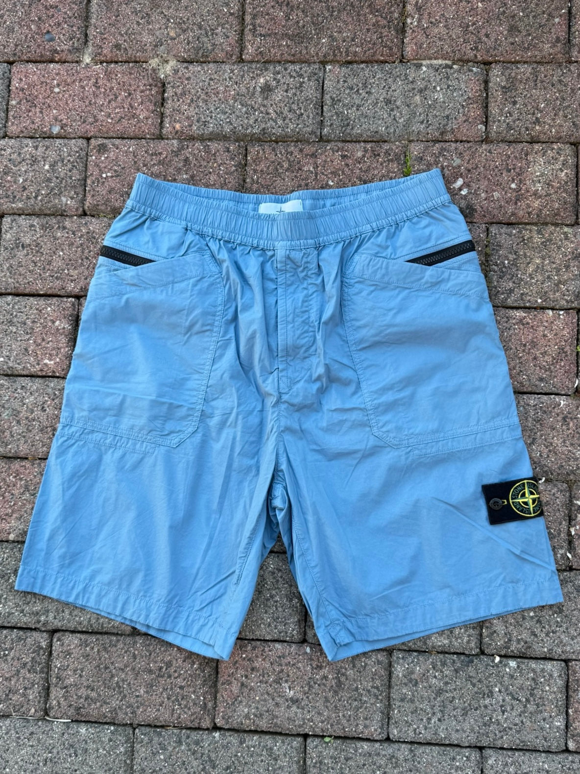 Stone Island Cargo Shorts - W32