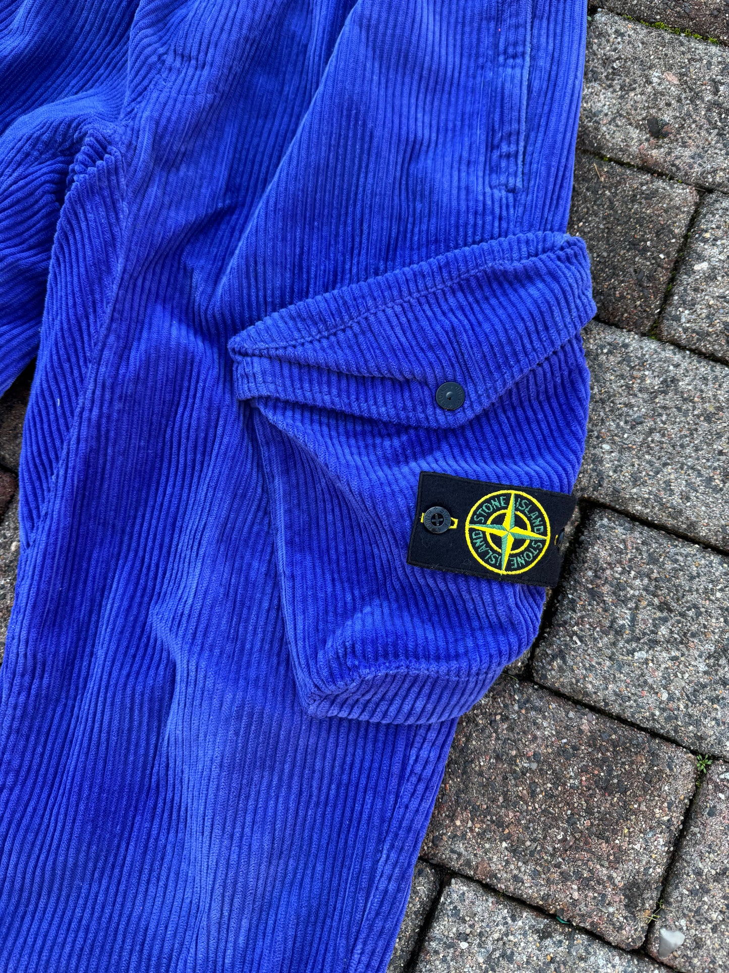 Stone Island Corduroy Cargos - W31