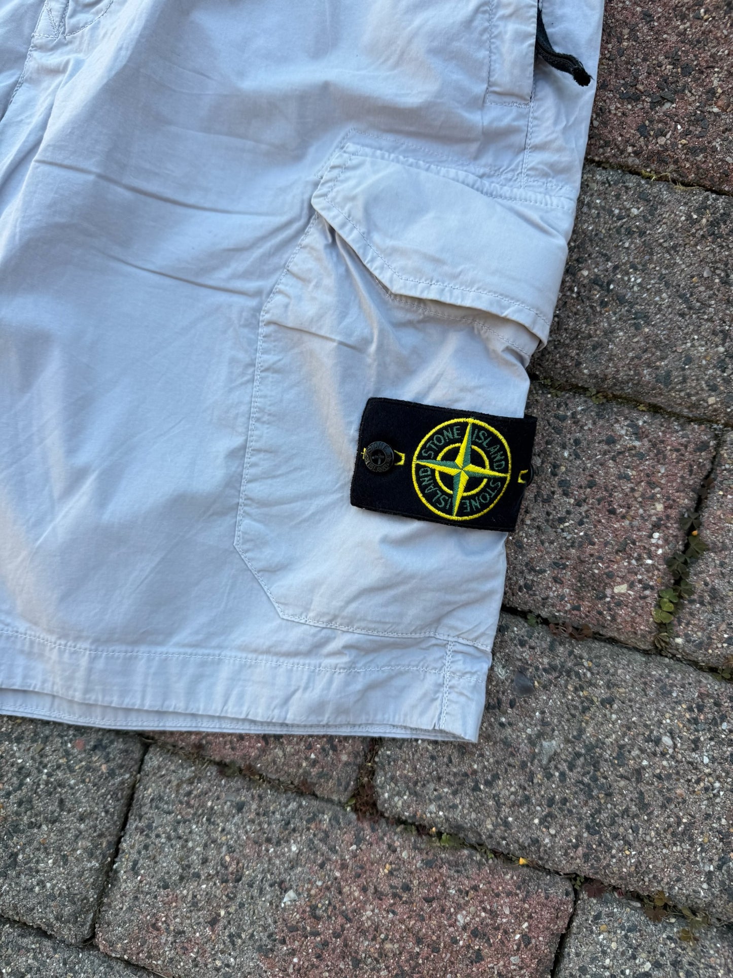 Stone Island Cargo Shorts - W32