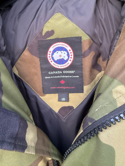 Canada Goose Wyndham Parka - L