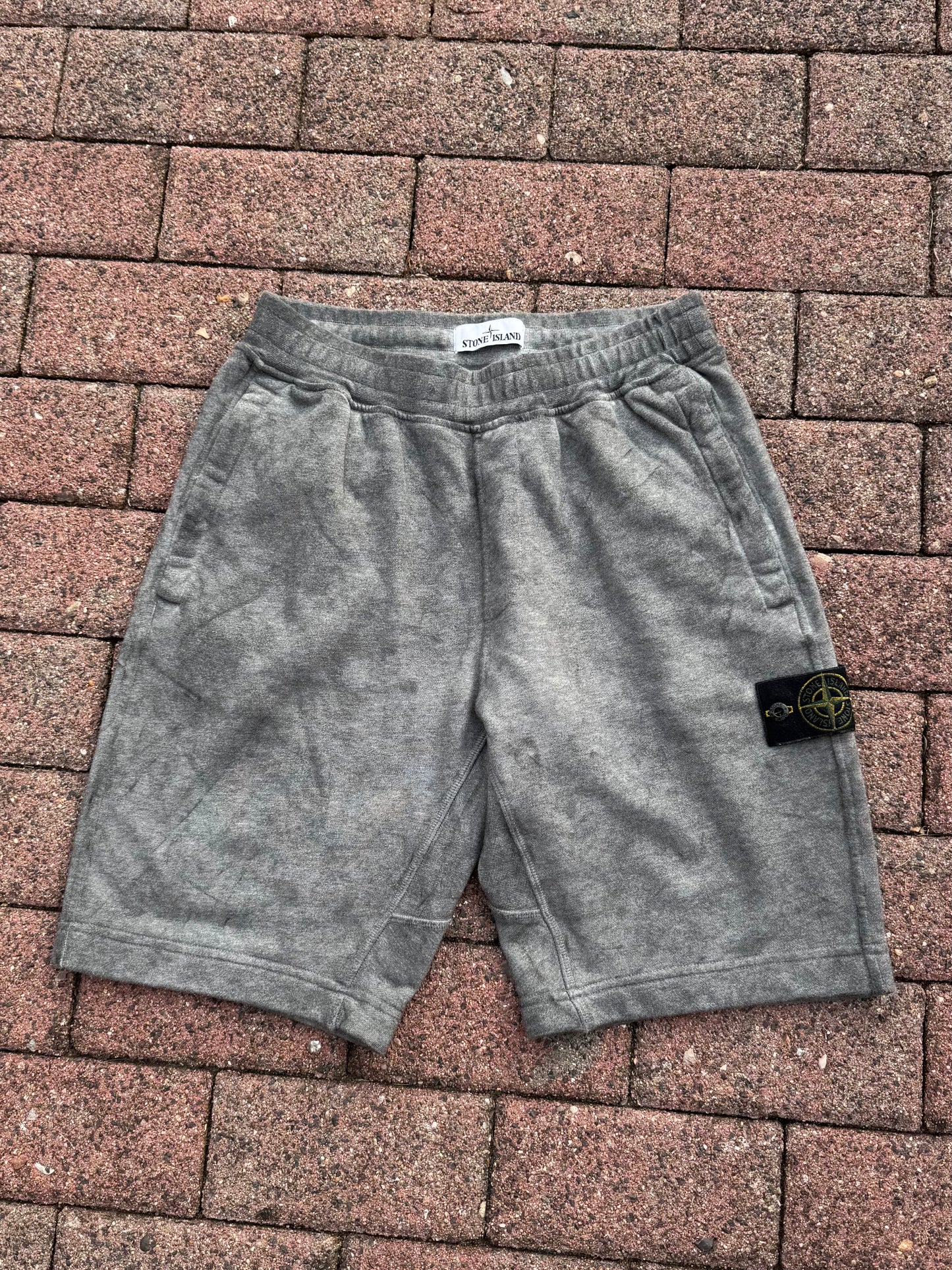 Stone Island Dust Shorts - S