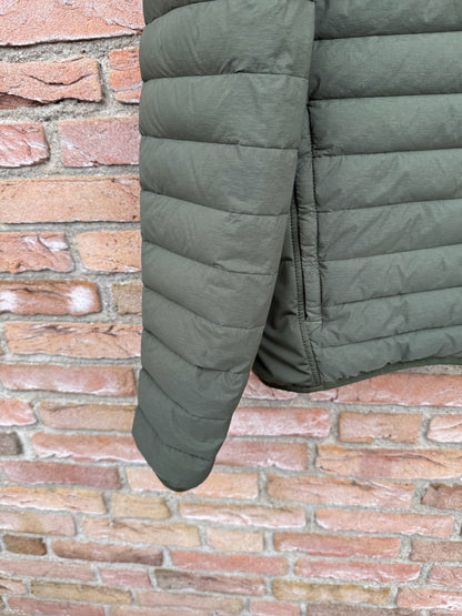 Stone Island Loom Woven Down Chambers Stretch Nylon-TC Jacket - L