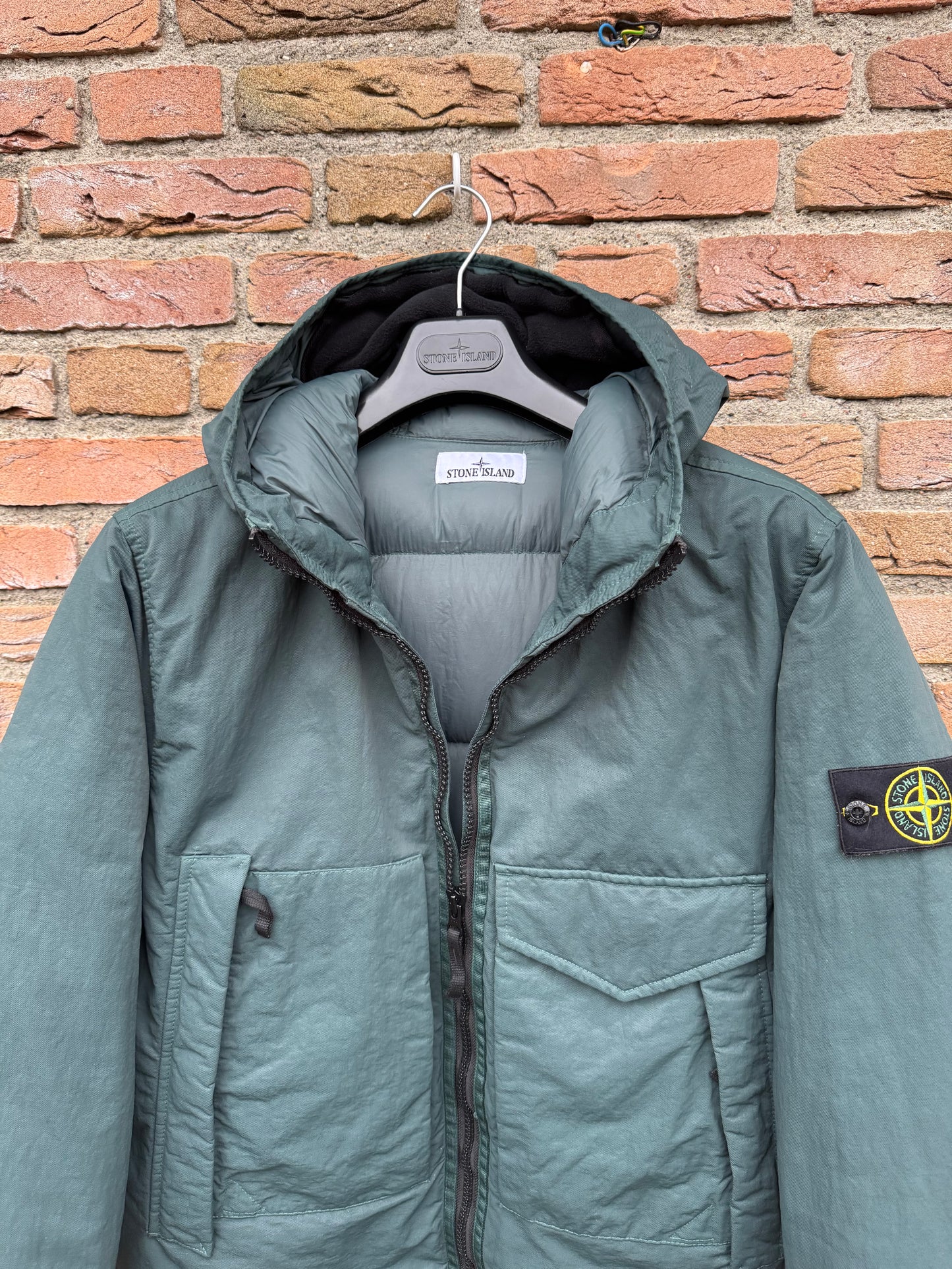 Stone Island Opaque Nylon Twill Daunenjacke - M