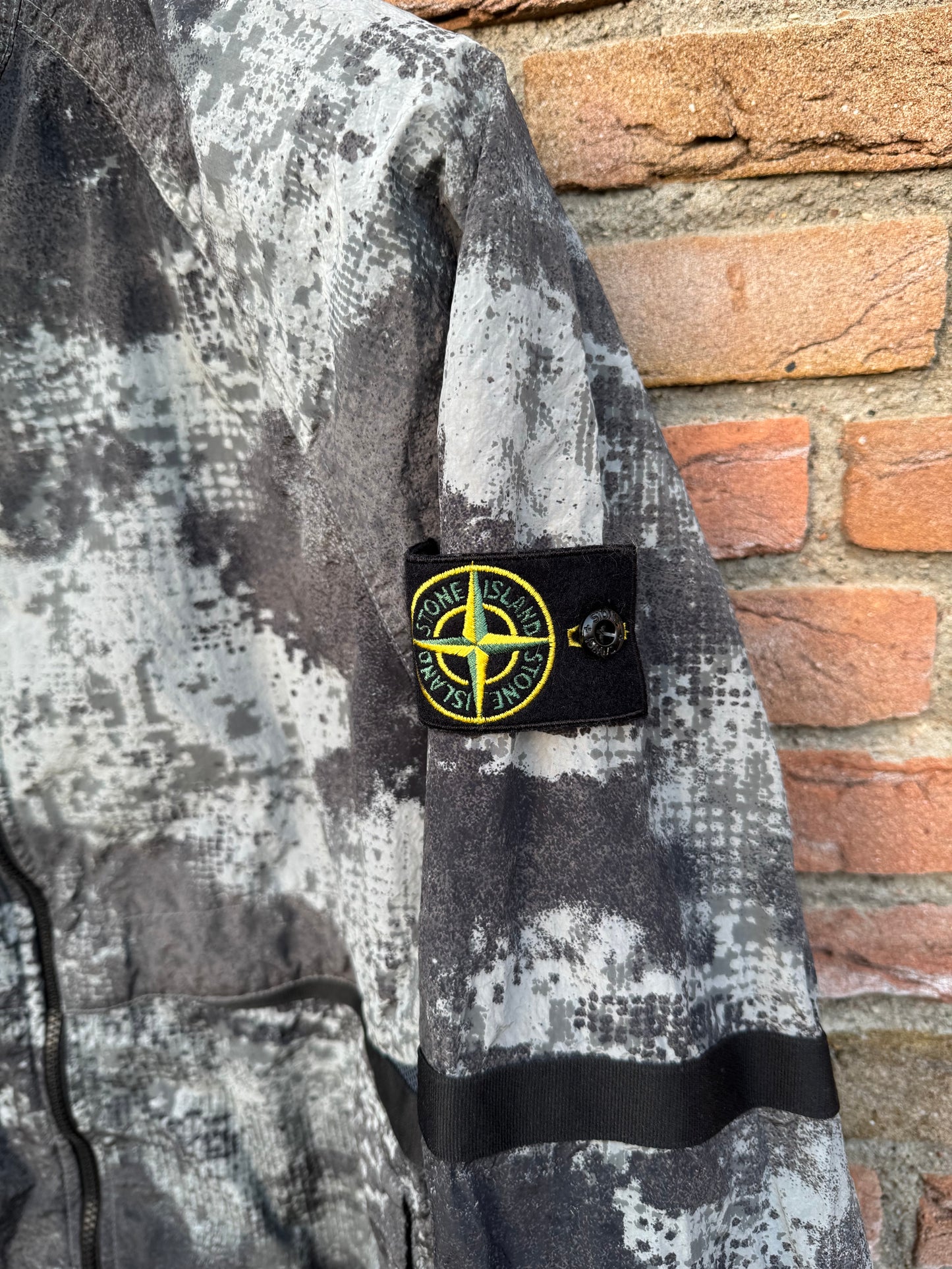 Stone Island Dissolving Grid Camo Jacke - XL
