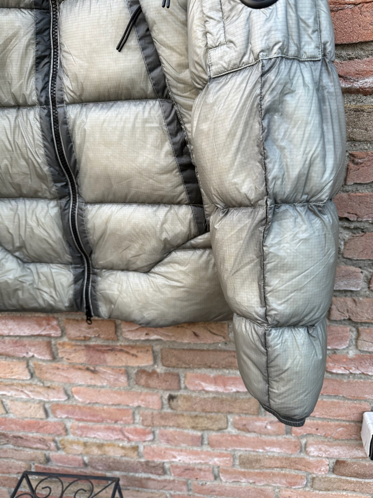 C.P. Company D.D. Shell Explorer Down Jacket - L