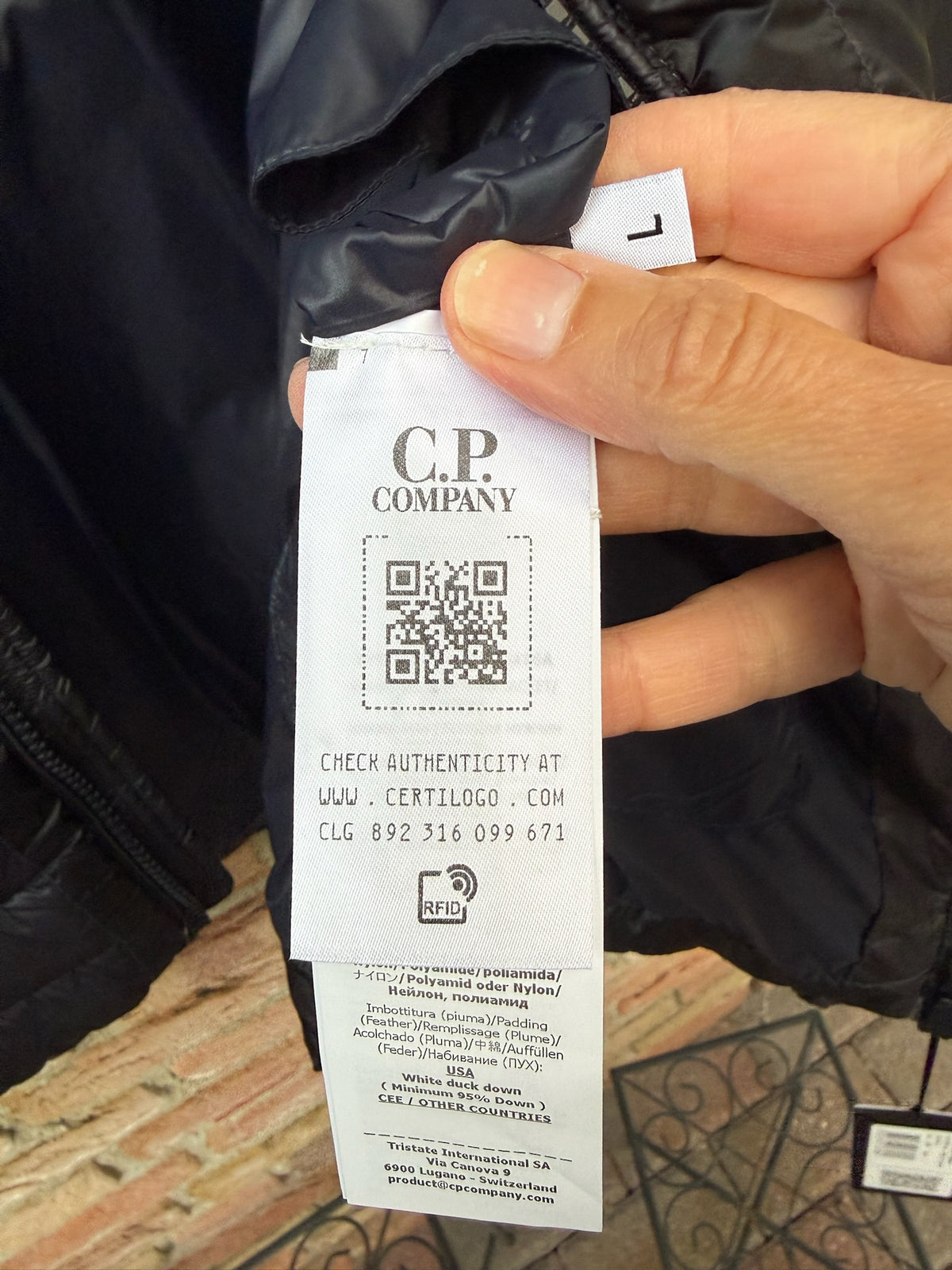 C.P. Company D.D Shell Down Jacket - L