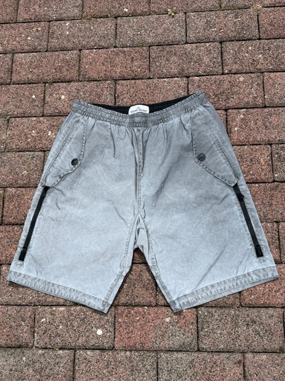 Stone Island Dust Reflective Shorts - W32