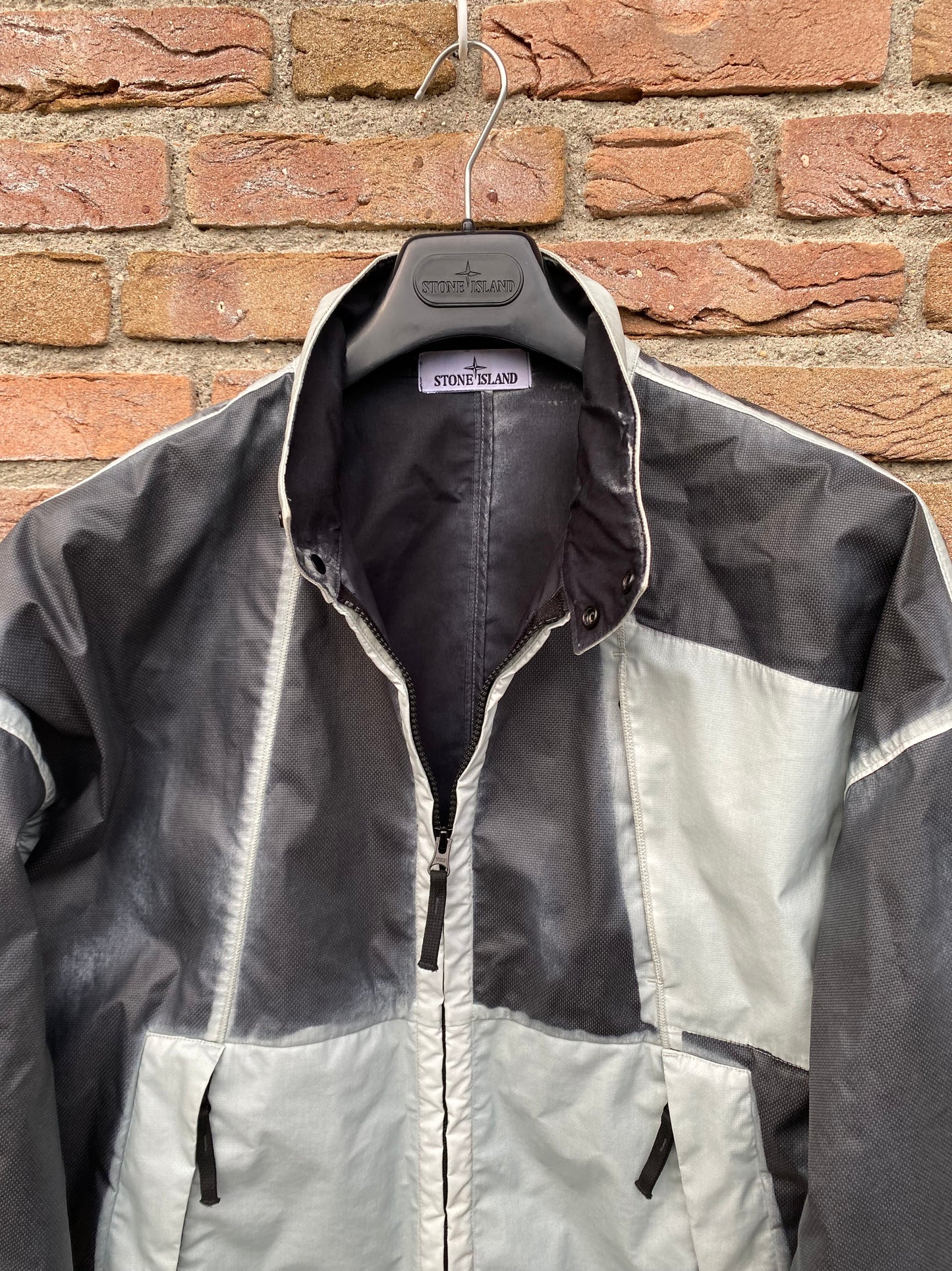 Stone Island Hand Sprayed Jacke - L