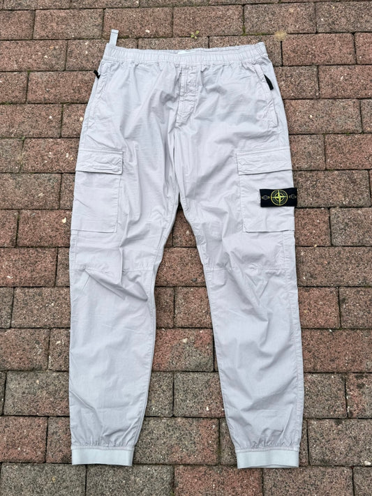 Stone Island Cargos - W38