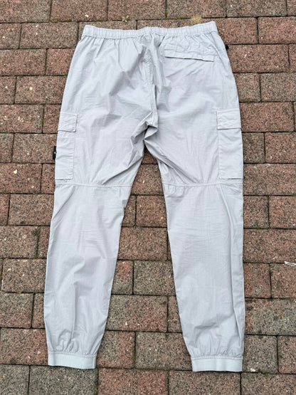 Stone Island Cargos - W38