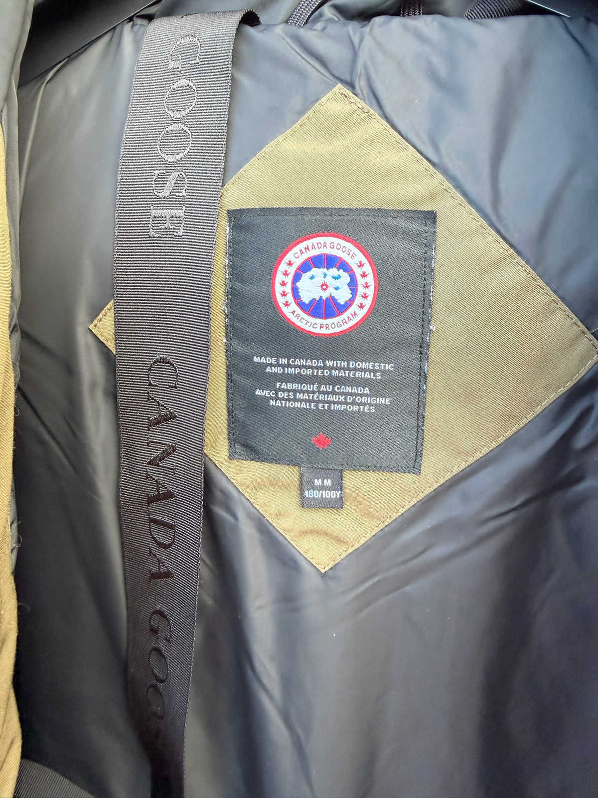 Canada Goose MacMillan Parka - M
