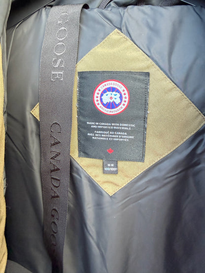 Canada Goose MacMillan Parka - M