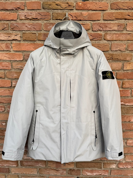 Stone Island 3L Gore-Tex in Recycled Polyester Down Jacket - M