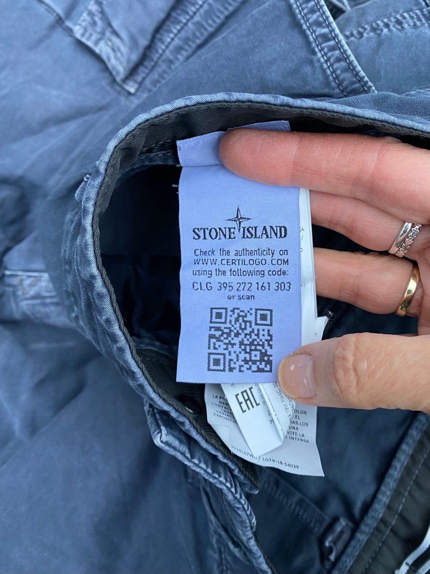 Stone Island Shorts - W31