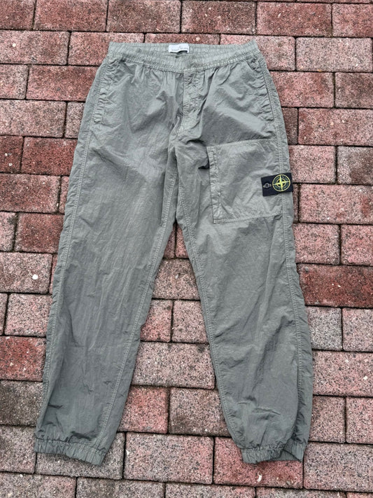 Stone Island Nylon Metal Cargos - W34