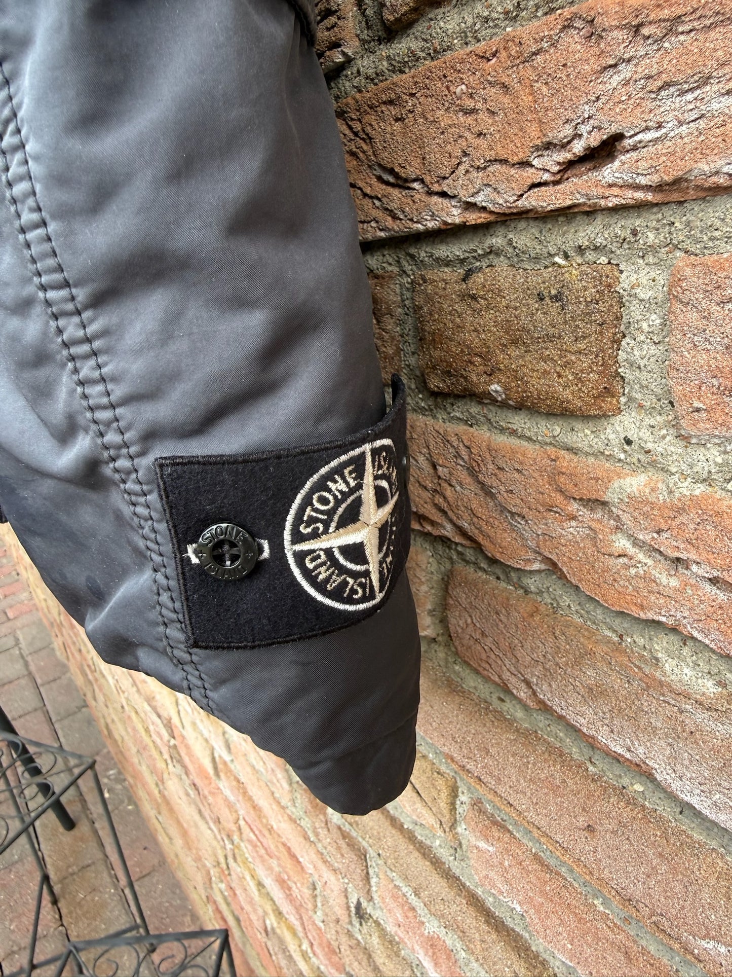 Stone Island Hand Colouring on David-TC Primaloft Gilet - L
