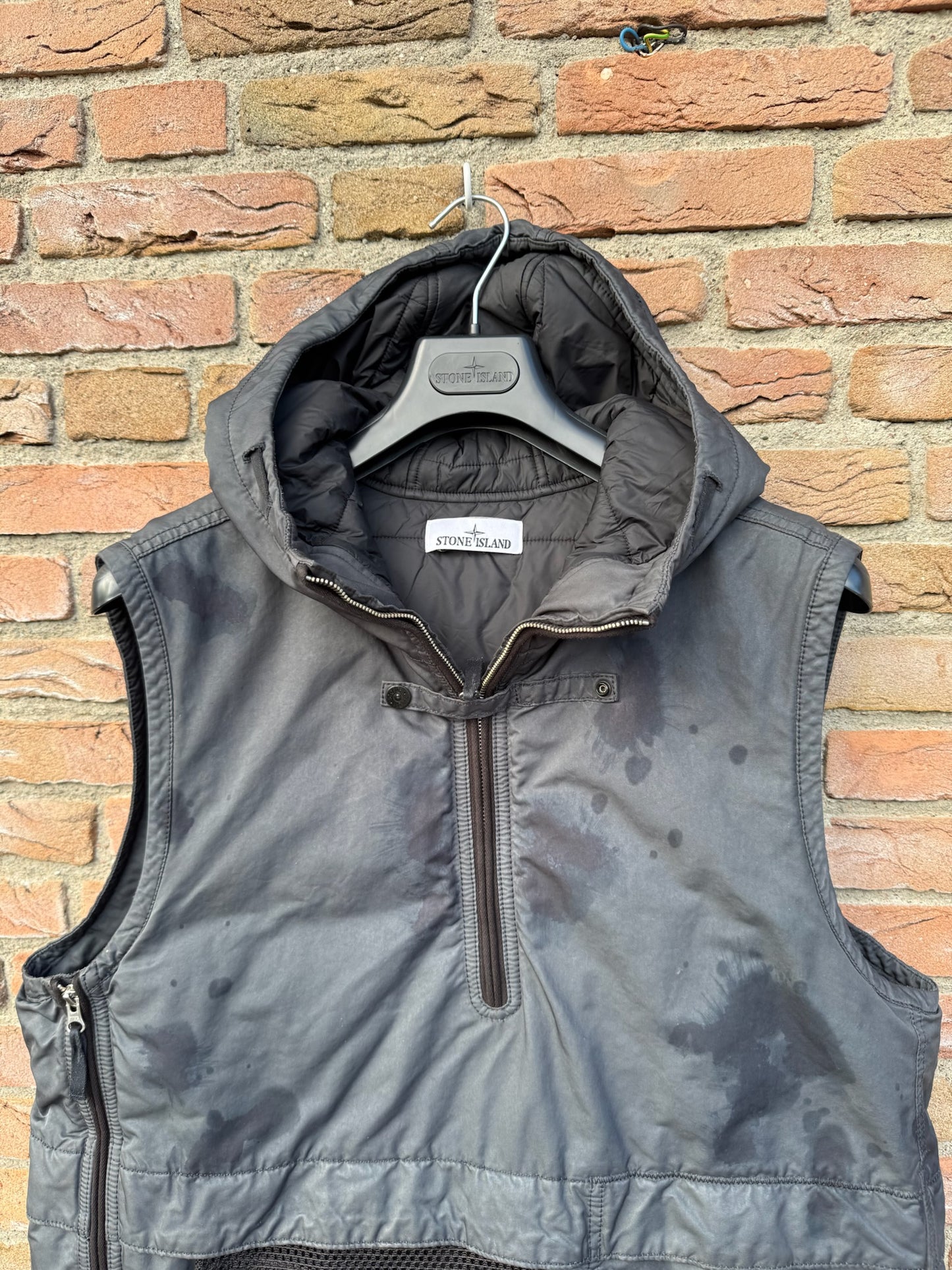 Stone Island Hand Colouring on David-TC Primaloft Gilet - L