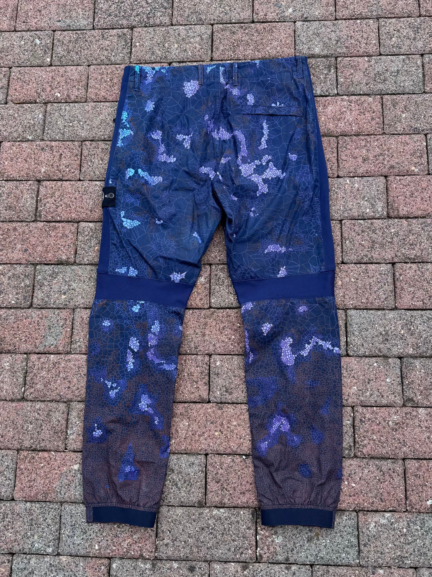 Stone Island Heat Reactive Cargos - W32