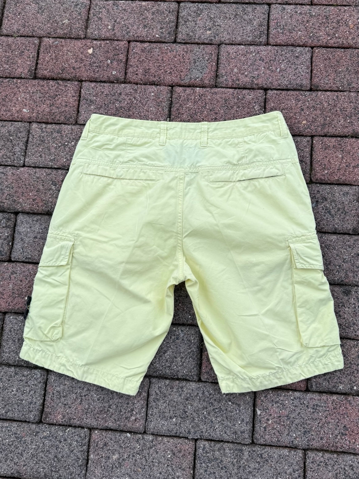 Stone Island Cargo Shorts - W32